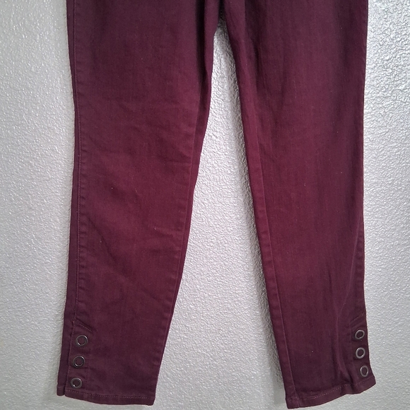 Chicos Girlfriend Slim Leg Ankle In Plum Size 00 - Picture 5 of 11